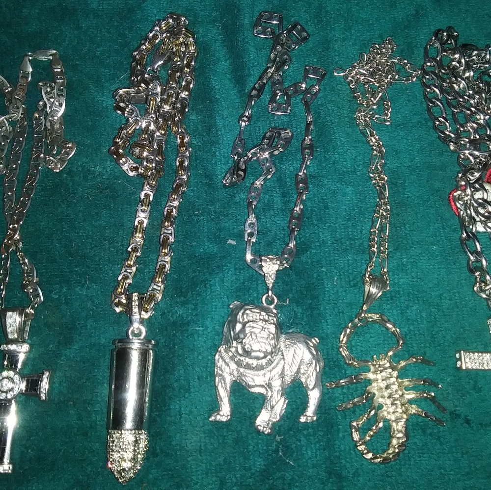 Steel necklace lot